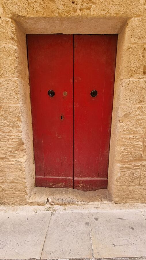 399 · 2025 · Porte