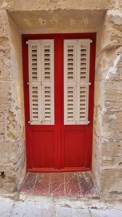 400 · 2025 · Porte