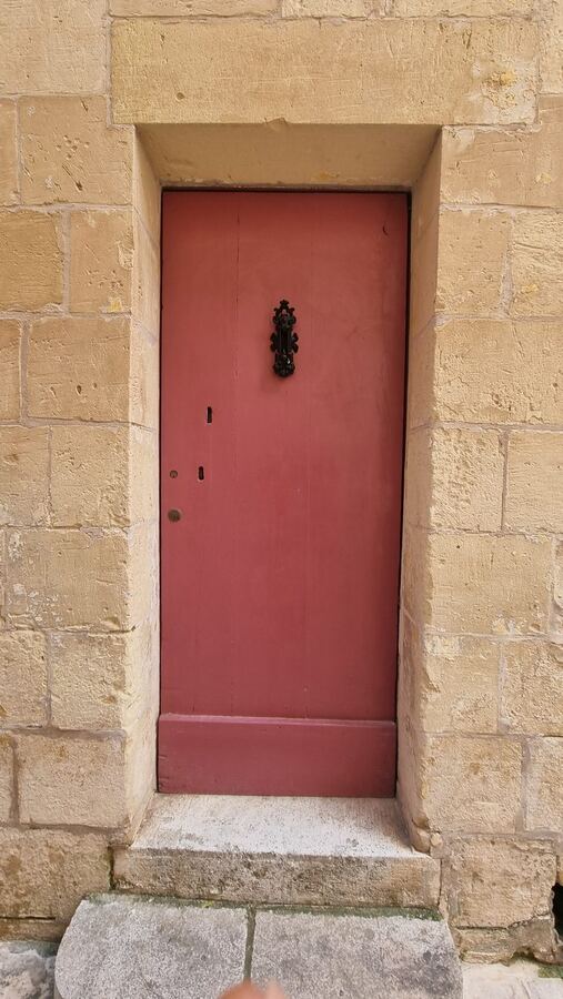 423 · 2025 · Porte
