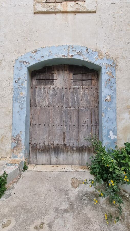 425 · 2025 · Porte
