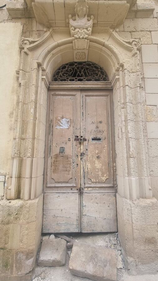 434 · 2025 · Porte