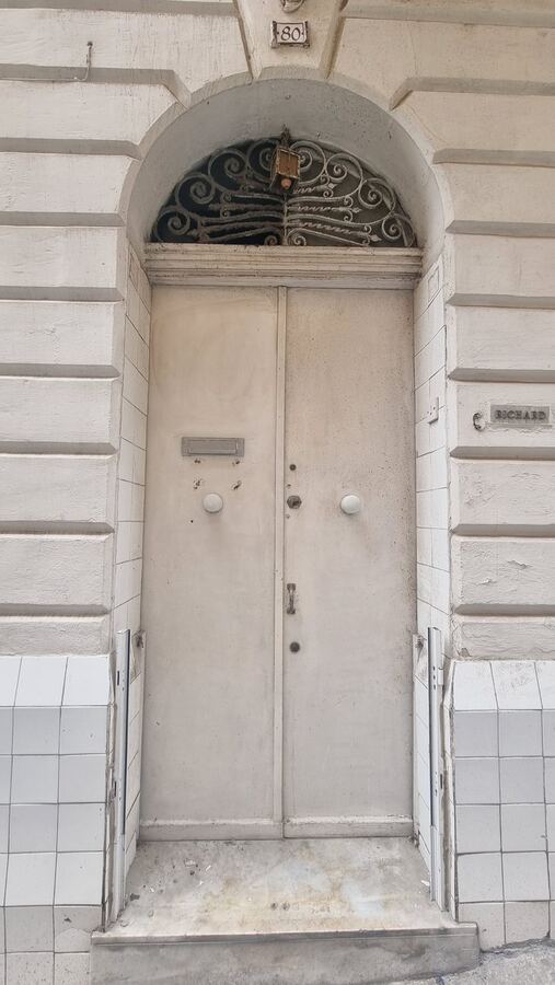445 · 2025 · Porte