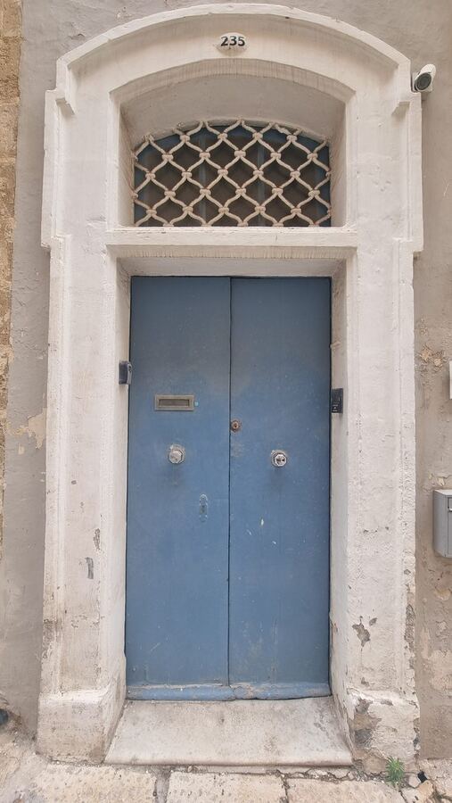 450 · 2025 · Porte